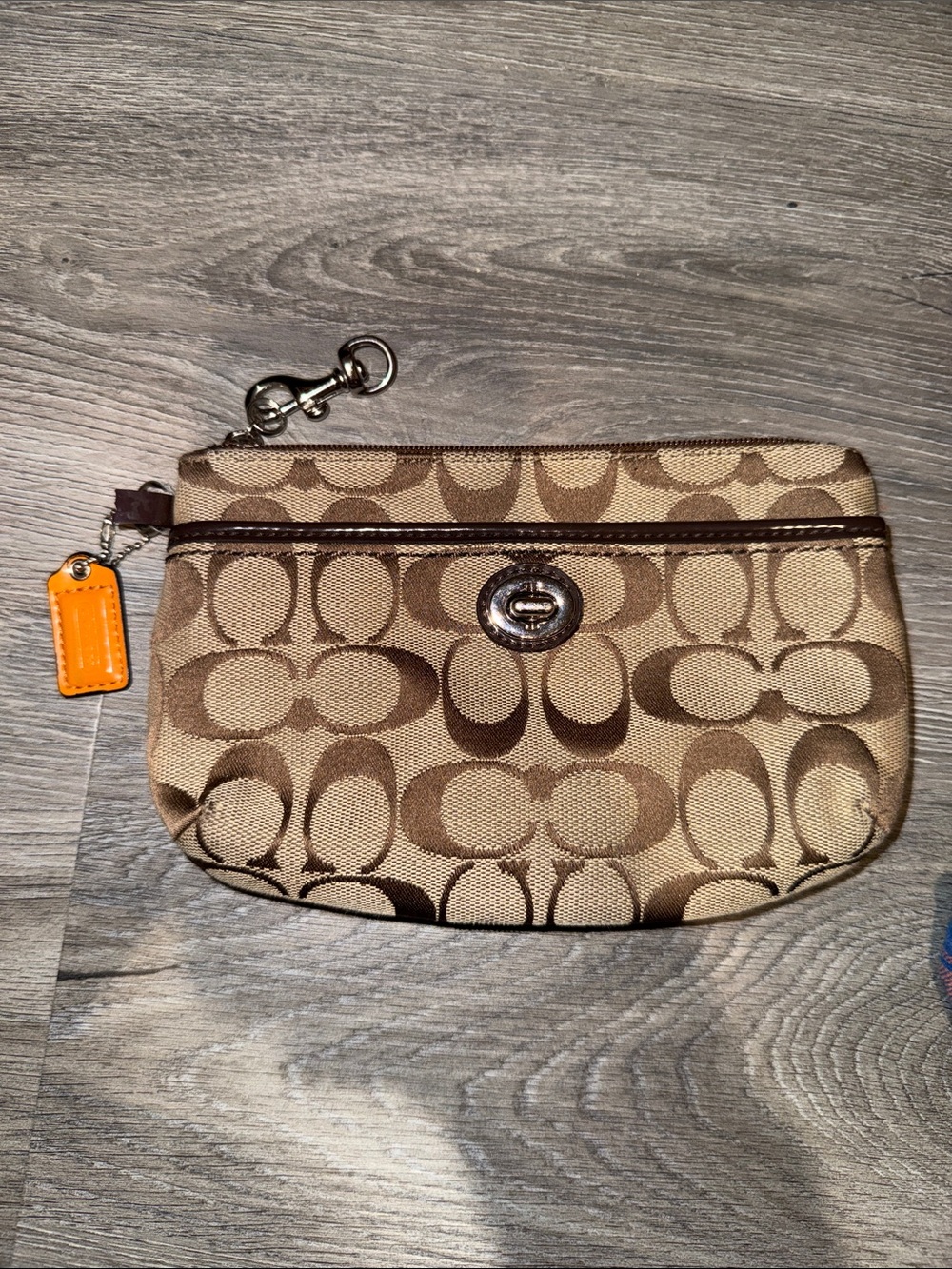 Coach Signature Canvas Wristlet in Tan and Brown (missing wristlet Strap)
